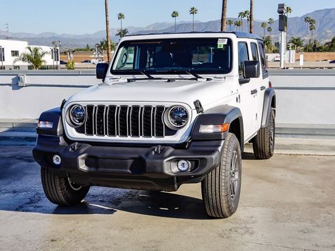 New 2026 Jeep Wrangler Unlimited Sport AWD/4WD image 4