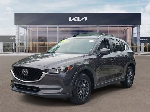Used 2020 MAZDA CX-5 Touring FWD image 3