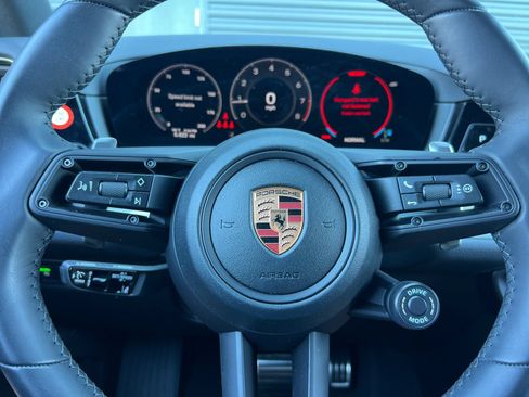 Certified 2026 Porsche Cayenne S AWD/4WD image 25