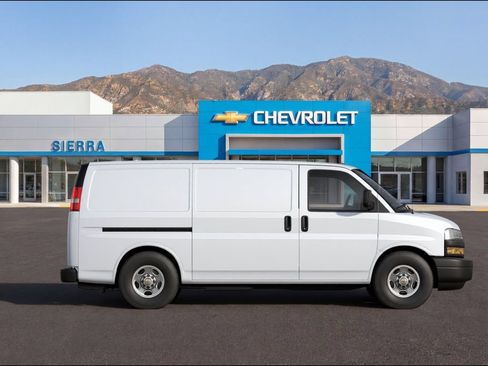 New 2026 Chevrolet Express 2500 RWD image 3