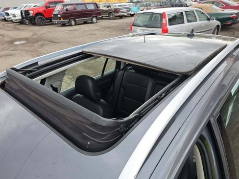 Used 2019 Volkswagen Golf Alltrack SE AWD/4WD image 9