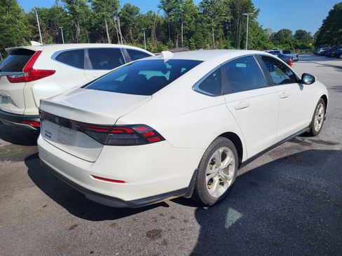 Used 2023 Honda Accord LX image 4