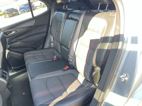 Used 2024 Chevrolet Equinox RS FWD image 25