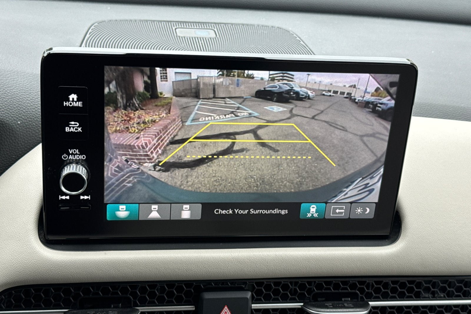 Used 2024 Honda HR-V EX-L image 16