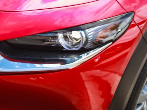 Used 2025 MAZDA CX-30 AWD 2.5 S w/ Premium Package image 8
