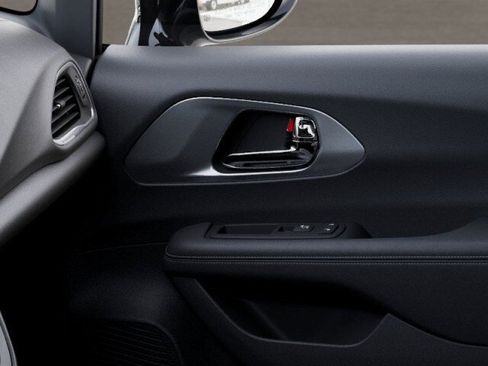 New 2026 Chrysler Voyager LX image 25