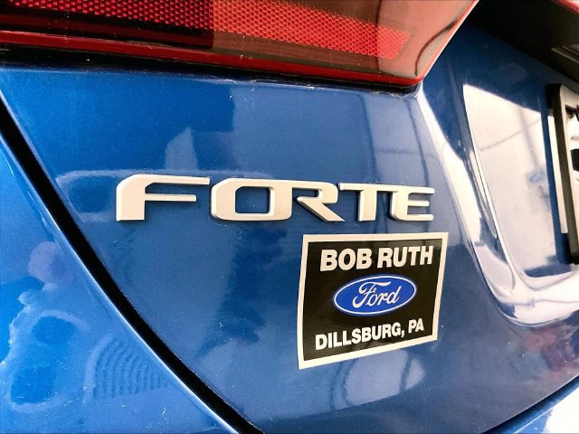 Used 2022 Kia Forte GT-Line w/ GT-Line Premium Package FWD image 13