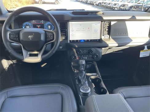 New 2025 Ford Bronco Big Bend image 4