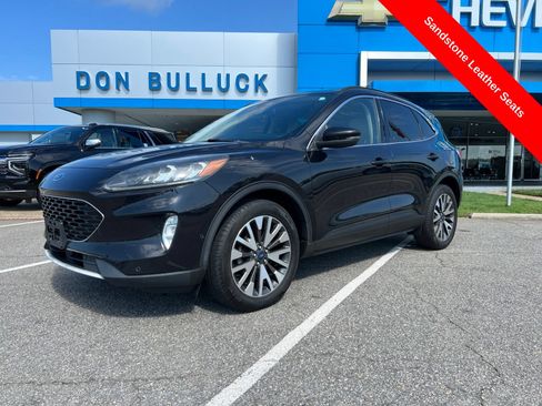 Used 2020 Ford Escape Titanium AWD/4WD image 1
