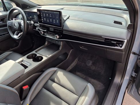 Used 2024 Honda Prologue Touring image 36