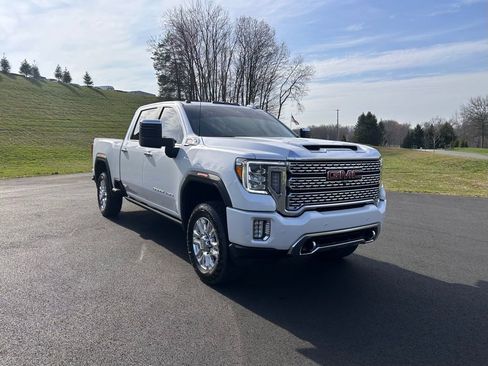 Used 2022 GMC Sierra 2500 Denali w/ Denali Ultimate Package image 1