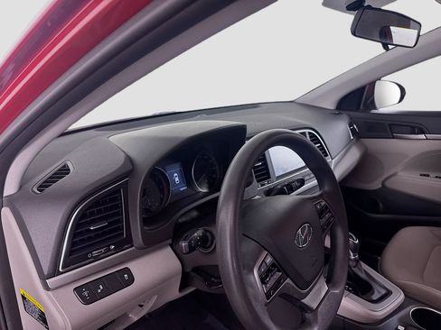 Used 2018 Hyundai Elantra SEL image 22