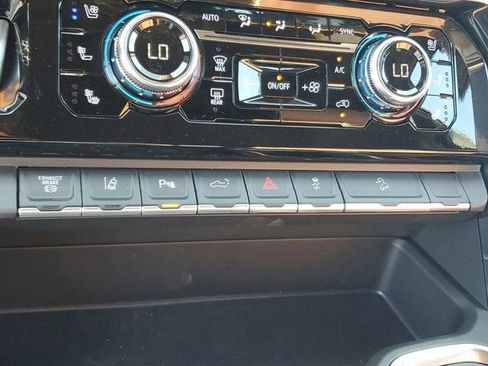 New 2026 GMC Sierra 2500 Denali Ultimate image 25