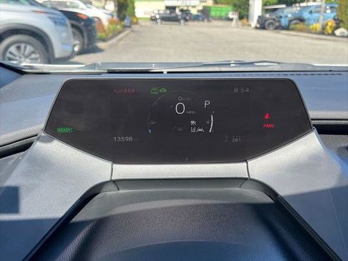 Certified 2026 Toyota Prius Plug-In Hybrid FWD image 24