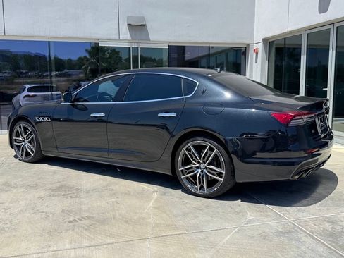 Certified 2022 Maserati Quattroporte Modena Q4 AWD/4WD image 6
