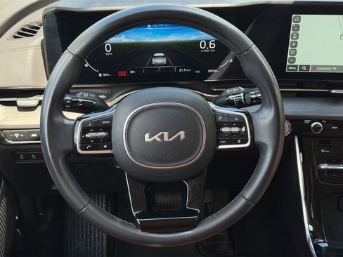 Used 2024 Kia Carnival SX FWD image 22