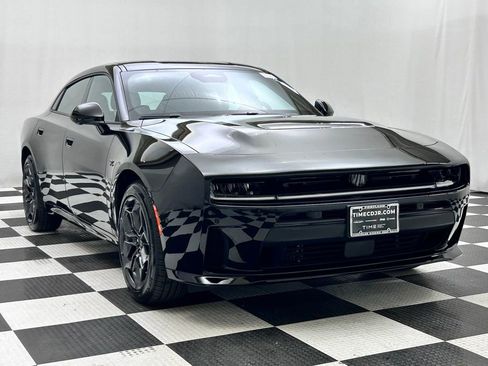 New 2026 Dodge Charger R/T AWD/4WD image 2