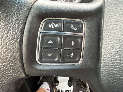 Used 2016 RAM 1500 Classic SLT AWD/4WD image 17