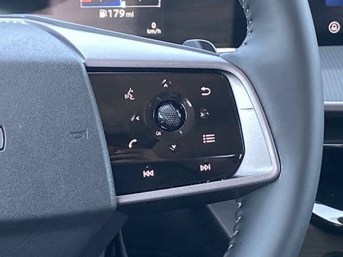 Certified 2026 Nissan Murano SV AWD/4WD image 26
