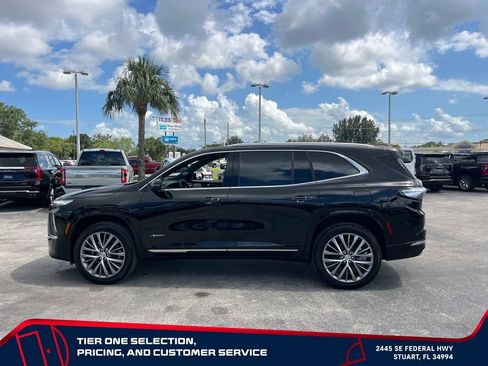 New 2026 Buick Enclave Avenir w/ Super Cruise Package FWD image 8