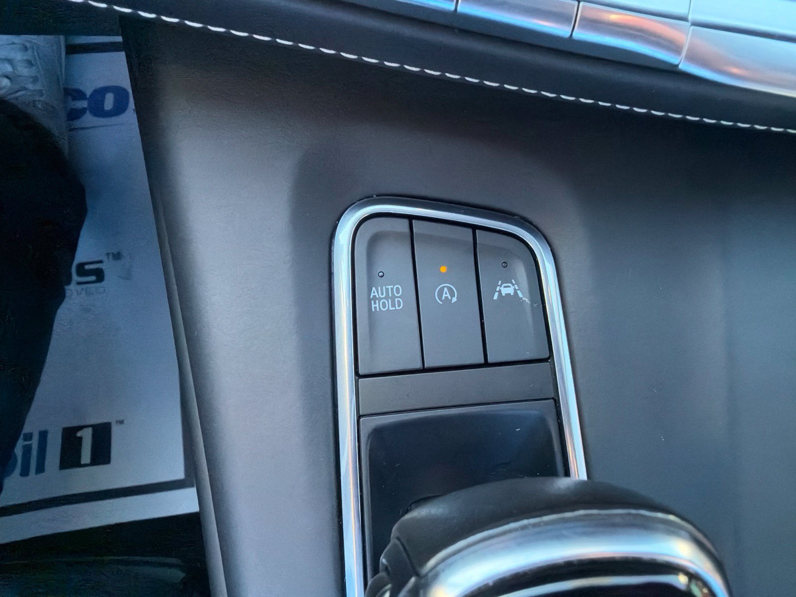 Used 2022 Cadillac Escalade ESV Sport Platinum w/ Heavy-Duty Trailer Package AWD/4WD image 18