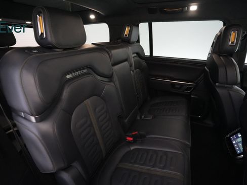 Used 2023 Rivian R1S Adventure Quad AWD/4WD image 5
