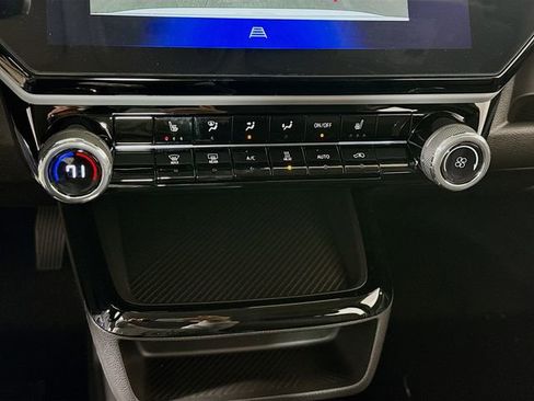 New 2027 Chevrolet Bolt LT w/ Comfort Package FWD image 18