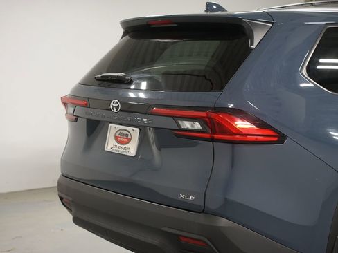 Certified 2024 Toyota Grand Highlander FWD image 9