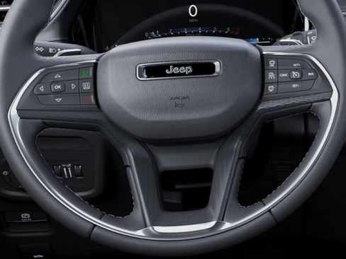 New 2025 Jeep Grand Cherokee Altitude AWD/4WD image 35