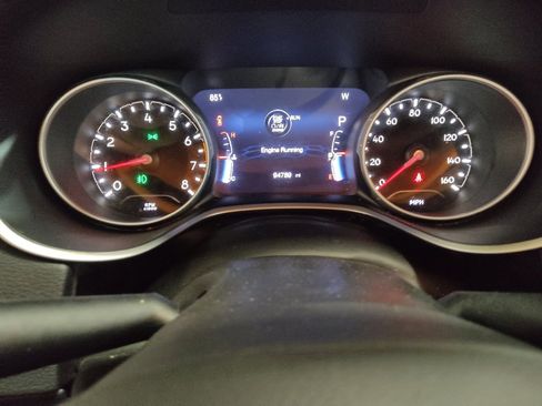 Used 2018 Jeep Compass Latitude w/ Popular Equipment Group FWD image 23
