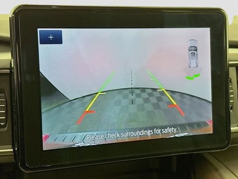 Used 2022 Ford Explorer XLT w/ Equipment Group 202A image 15