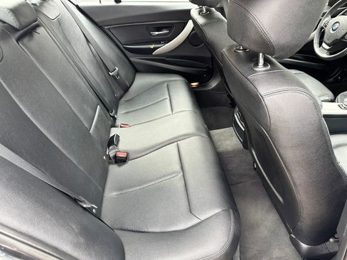 Used 2016 BMW 320i xDrive Sedan image 17