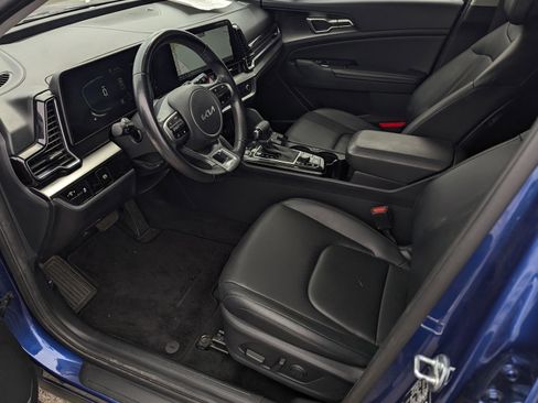 Used 2023 Kia Sportage EX FWD image 9