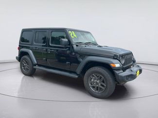 Used 2024 Jeep Wrangler Unlimited Sport AWD/4WD video 1