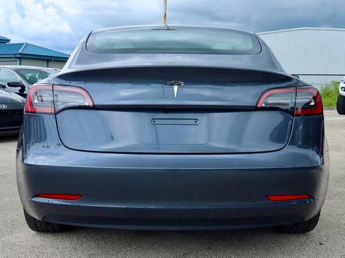 Used 2023 Tesla Model 3 Standard Range RWD image 3