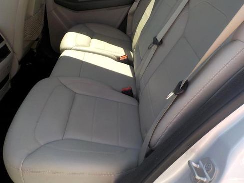 Used 2012 Mercedes-Benz ML 350 4MATIC image 19