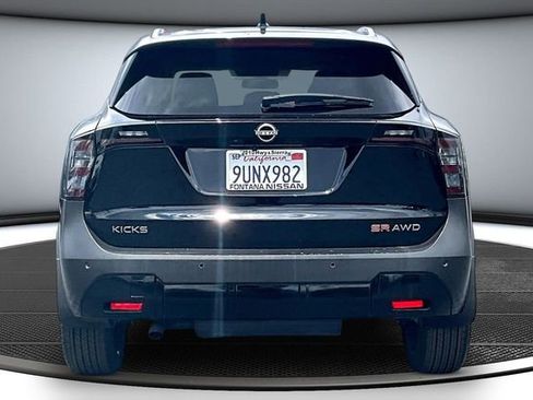 Certified 2025 Nissan Kicks SR AWD/4WD image 5