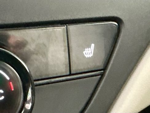 Used 2023 Honda Accord EX image 18