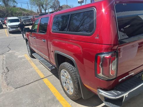 Used 2018 GMC Sierra 1500 SLT AWD/4WD image 63