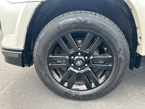 Used 2021 Toyota 4Runner Nightshade AWD/4WD image 12