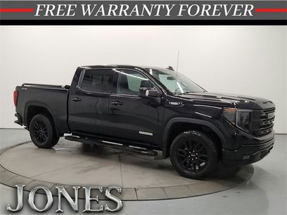 Used 2023 GMC Sierra 1500 Elevation w/ Elevation Premium Package