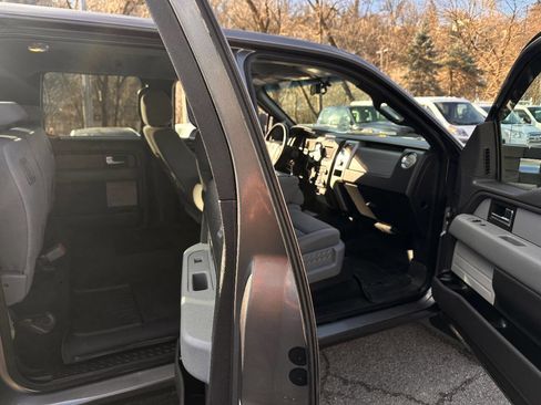 Used 2013 Ford F150 XLT w/ Luxury Equipment Group image 8
