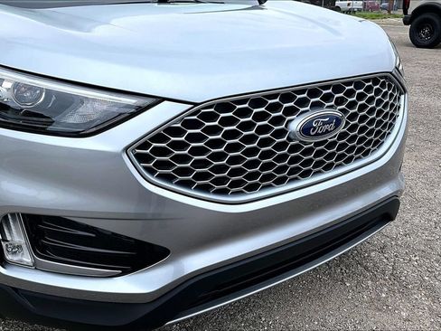 Certified 2023 Ford Edge SEL w/ Convenience Package AWD/4WD image 28