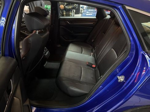 Used 2018 Honda Accord Sport image 22