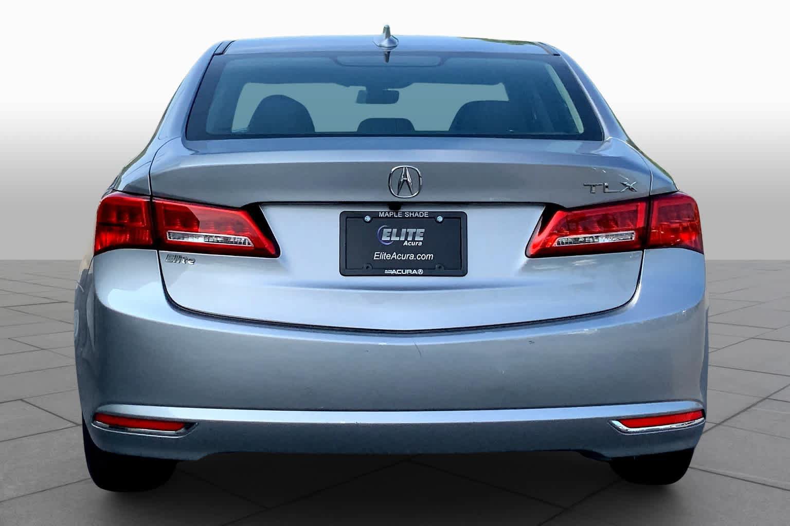 Used 2019 Acura TLX FWD image 5