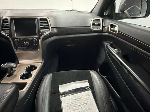 Used 2014 Jeep Grand Cherokee Altitude AWD/4WD image 29