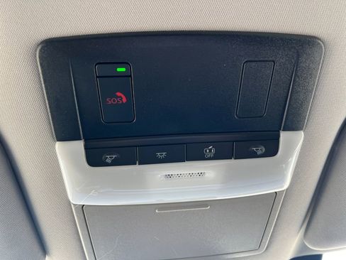 New 2026 Nissan Pathfinder SV image 7