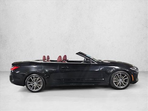 Used 2021 BMW 430i Convertible w/ Premium Package image 4