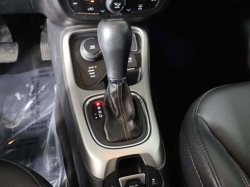 Used 2019 Jeep Compass Latitude image 44