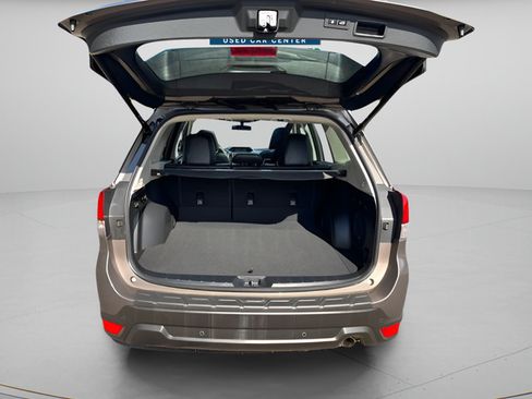 Used 2024 Subaru Forester Limited AWD/4WD image 14